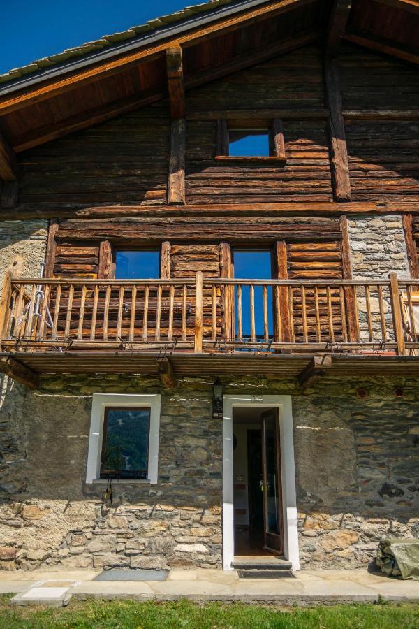 Nido Delle Aquile Apartment Cogne Bagian luar foto